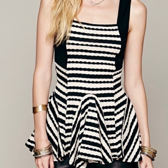 Free People Black and Cream Sedgwick Peplum Jacquard Tank Top Blouse Size Small - Picture 2 of 16